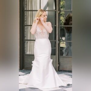 JUSTIN ALEXANDER WEDDING DRESS